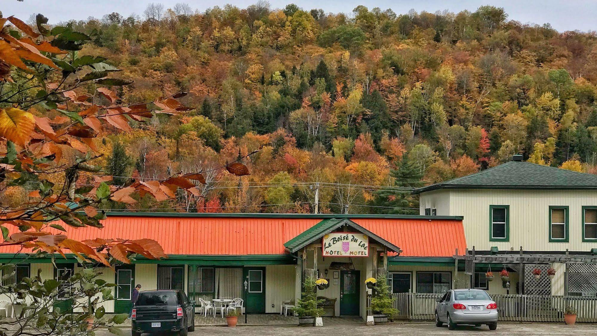 Le Boise Du Lac Mont-Tremblant Luaran gambar
