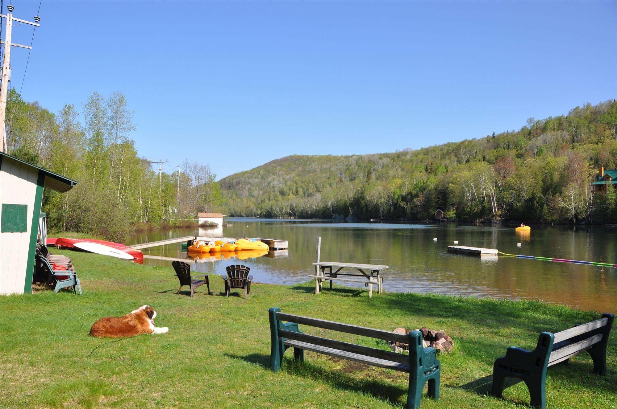 Le Boise Du Lac Mont-Tremblant Luaran gambar